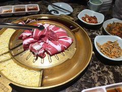 -猪啊牛呀羊啊铜盘烤肉(正大广场店)