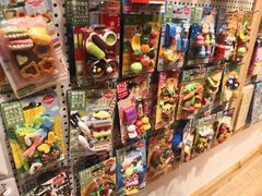 -猫的天空之城概念书店(印象城购物中心店)