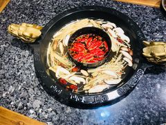 反鸳鸯锅-蜀大侠火锅(西大店)