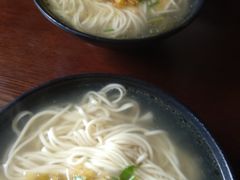 -老王四季抻面(南六东路店)