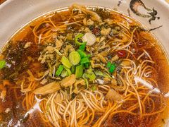 -忆秦园小笼包(惠山古镇总店)
