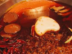 -山城年华老火锅(玉林店)