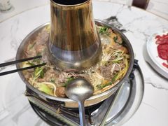 -撒拉人家.酸菜牦牛肉火锅