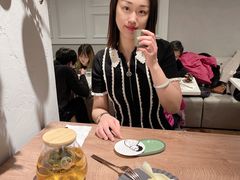 -潮一不贰·法式甜品·生日蛋糕·西式简餐(外滩店)