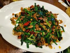 -峨眉烧烤(宝龙广场店)