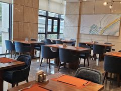 -厦门海沧正元希尔顿逸林酒店開全日餐厅