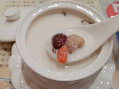-广信牛奶甜品世家(台东店)