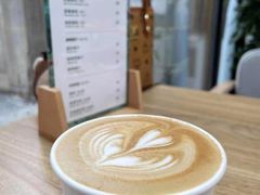 热拿铁-十一咖啡(青年大街工厂店)