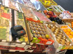 -上海龙吴水胜海发市场