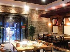 -苹果树下艺术餐厅(宋庄店)