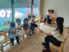 -黄浦乐烁龙鱼宝贝托育园(海潮路校区)