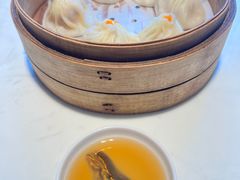 蟹粉小笼包-绿波廊(豫园店)
