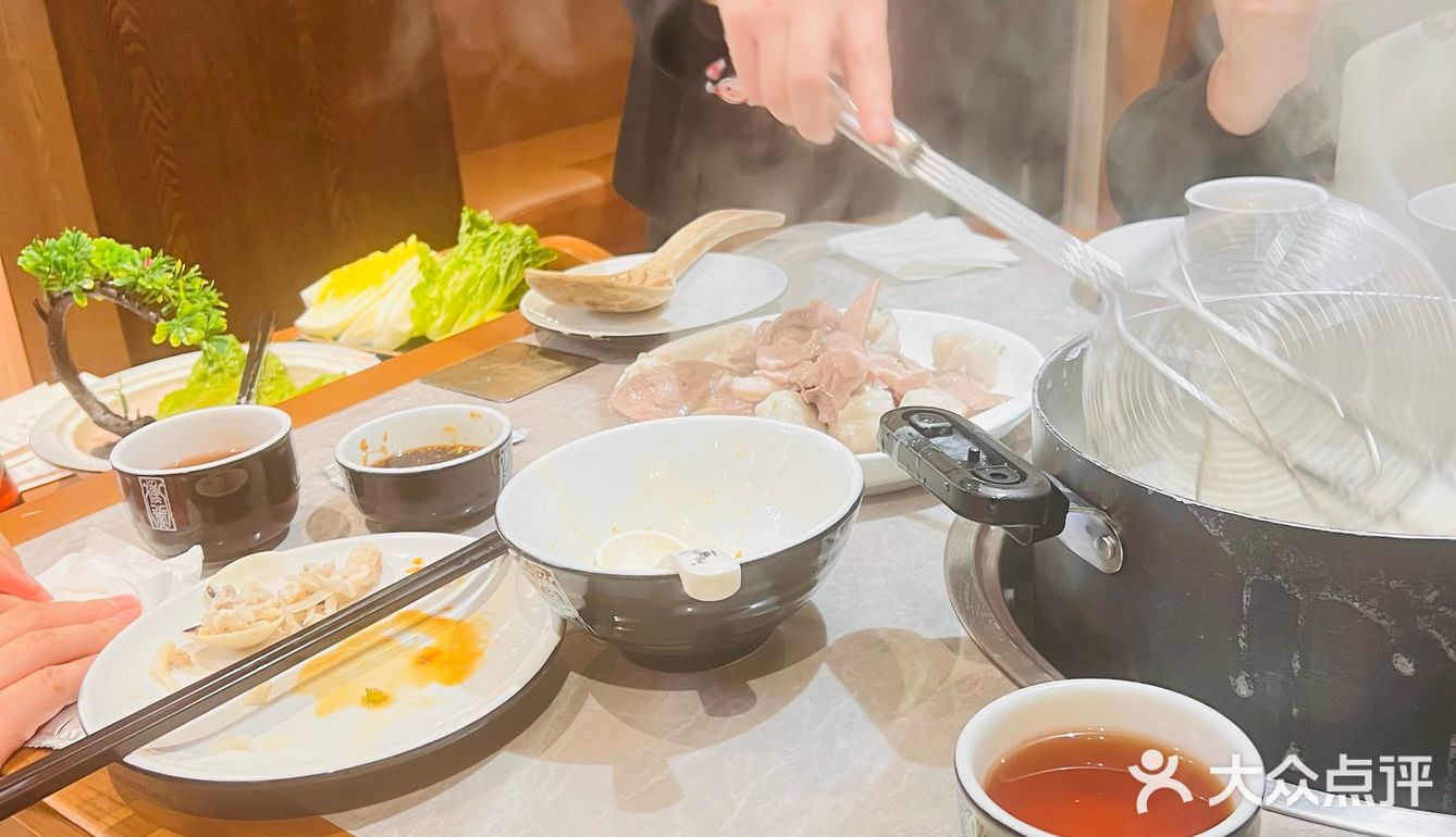 尝鲜 美味佳肴探店
