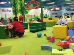 -莫莉幻想儿童乐园(武汉保利广场店)