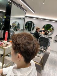 点击看大图 -卓梵美发·精品Salon