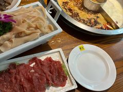 -佬土鹅肠火锅(解放路店)