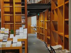 -阅·潮Readzone(珠海华发商都店)