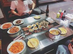 -马路牙子地桌烤肉(工体店)