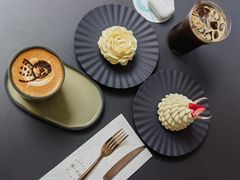 -潮一不贰·法式甜品·生日蛋糕·西式简餐(外滩店)