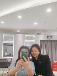 点击看大图 -八佰伴8008星级形象店