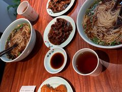 -裕兴记•蟹黄面馆(人民广场店)