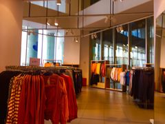 -H&M(鹏欣水游城店)