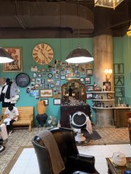 -小戈男士复古理发馆barber shop