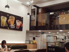 -佰搭果·广式茶餐厅(西华路店)