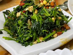-苏莱特色牛骨滩羊手抓馆(长城东街总店)