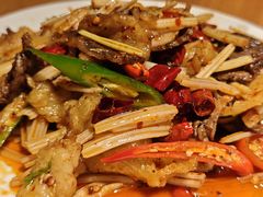 -大众跷脚牛肉馆·非遗传承单位(峨眉山店)