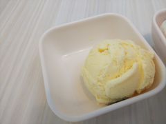 香草冰激凌球-满记甜品(无锡八佰伴店)