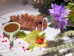 -ins森林童话餐厅coffee&bistro