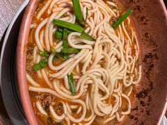 -云海肴·汽锅鸡·云南代表菜(天山百盛优客店)