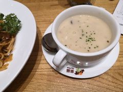 鸡茸蘑菇汤-菲滋意式餐厅(鄞州印象城店)