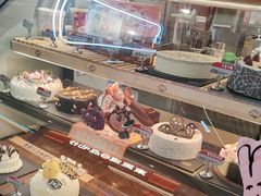 -DQ·蛋糕·冰淇淋(奥特莱斯店)