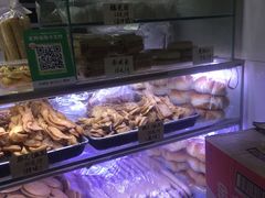 水产区-麦香皇后老式面包坊(大连路店)