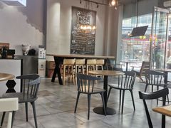 大堂-HELLO 27 意面·沙拉·帕尼尼