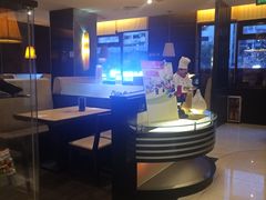 -必胜客(机场路店)