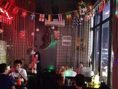-聚点酒吧(龙湖滨江天街店)