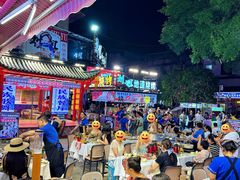 -刘姐啤酒鱼民族演艺餐厅(西街总店)