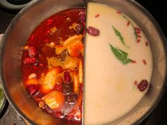 -湊湊火锅·茶憩(新中关购物中心店)