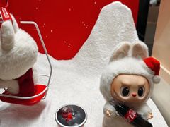 -泡泡玛特POPMART(蓝色港湾店)