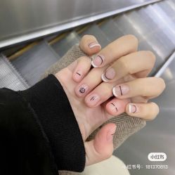 -1T·1M 日式美甲美睫