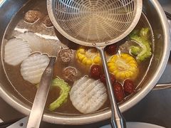 -官塘陈记鱼生·潮汕砂锅粥·牛肉火锅(潮枫路总店)