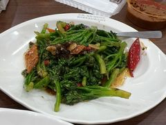 -新山亚明小厨