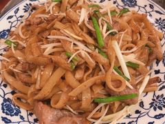 干炒牛河-中国大酒店·食街