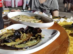 -胖大嫂渔家排档(半边山店)