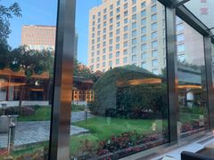 -亮马河饭店翠雅咖啡厅