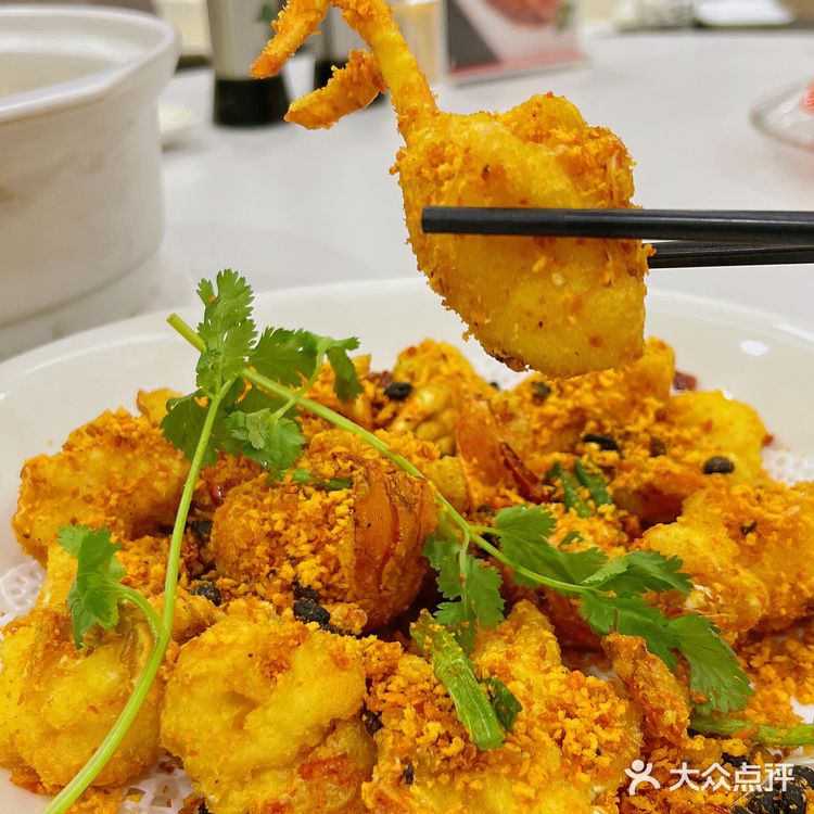 来泉州一定要来这家老牌海鲜餐厅吃烤鹅！