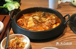 Pork Kimchi Hot Pot